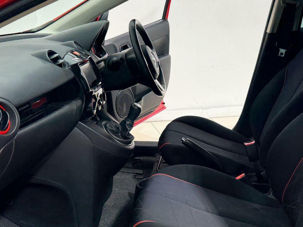 Mazda 2 Skyactiv-d Se-l Nav Tourer Black #39