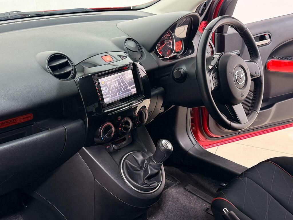 Mazda 2 Skyactiv-d Se-l Nav Tourer Black #33
