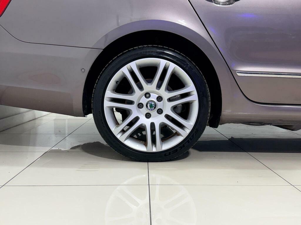 Skoda Superb 1.8 Tsi Elegance Dsg Grey #92