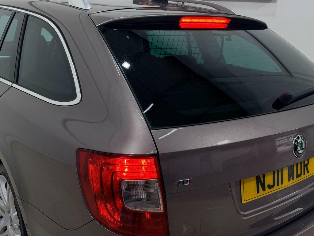 Skoda Superb 1.8 Tsi Elegance Dsg Grey #29