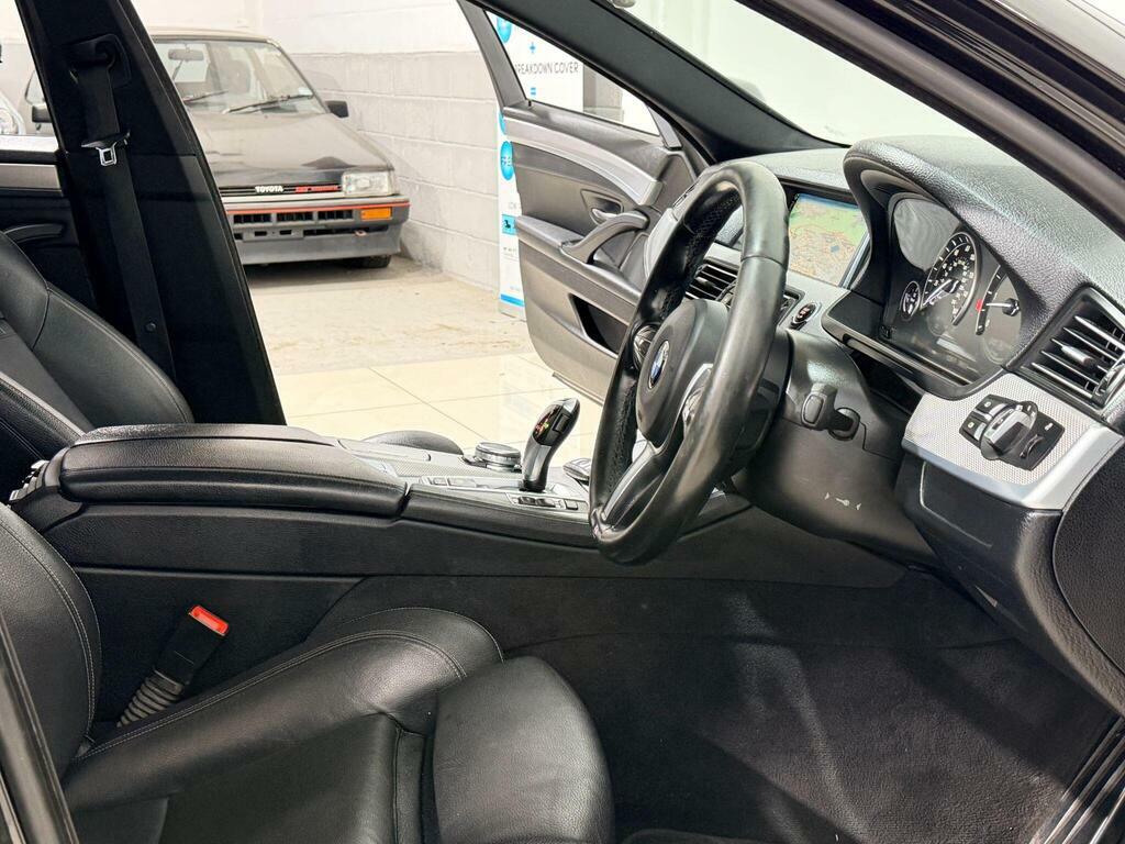 BMW 5 Series Silver #37