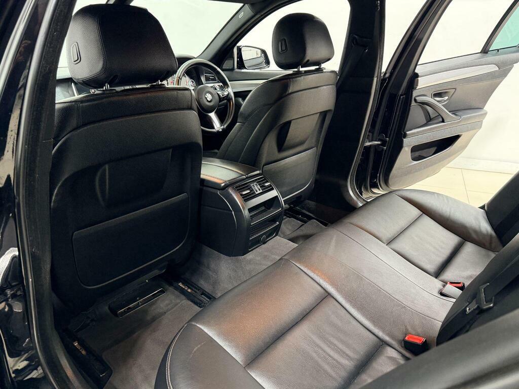 BMW 5 Series Silver #67
