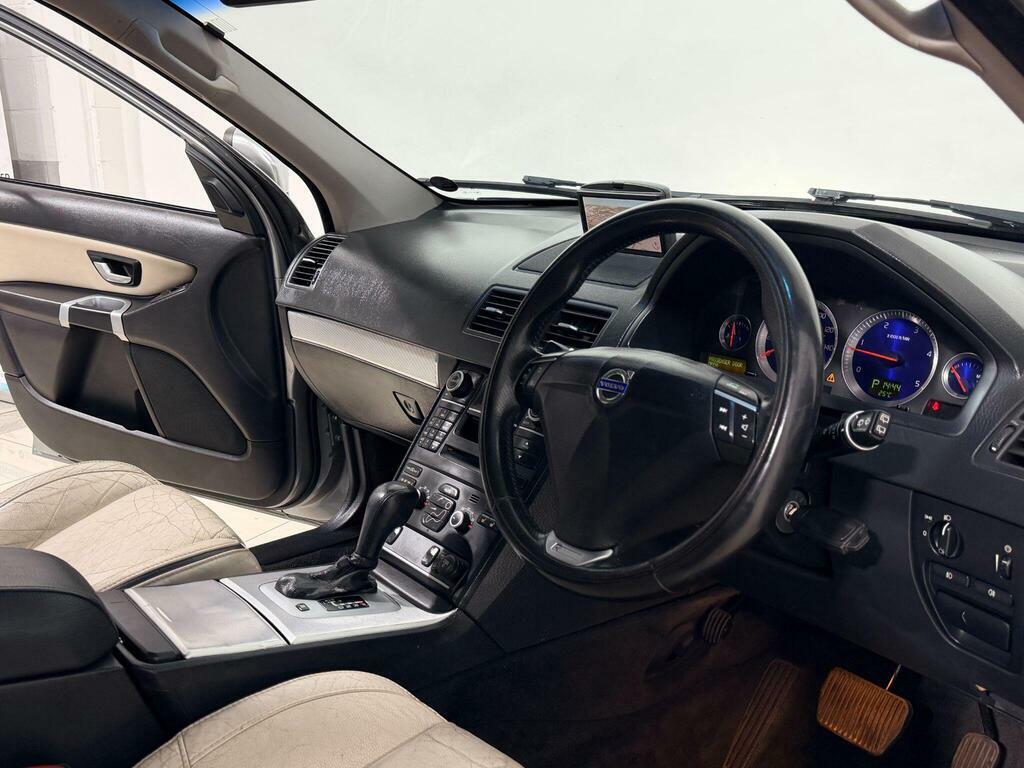 Volvo XC90 2.4L 2.4 D5 Se Geartronic Awd Black #38