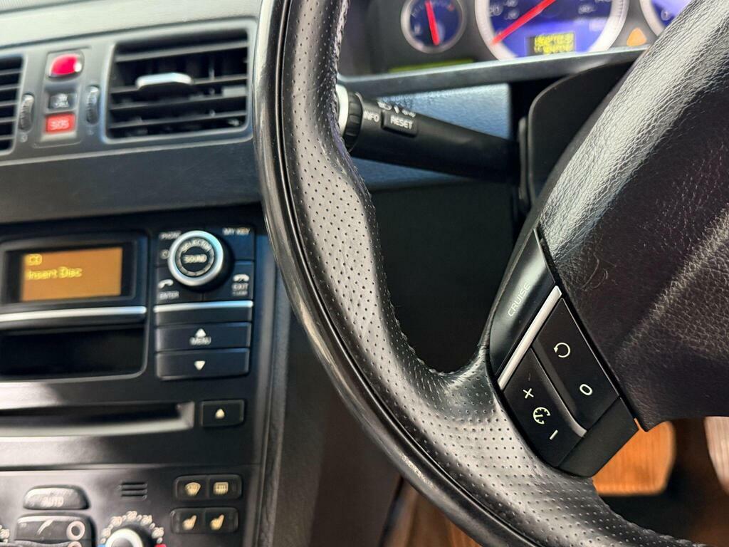 Volvo XC90 2.4L 2.4 D5 Se Geartronic Awd Black #43