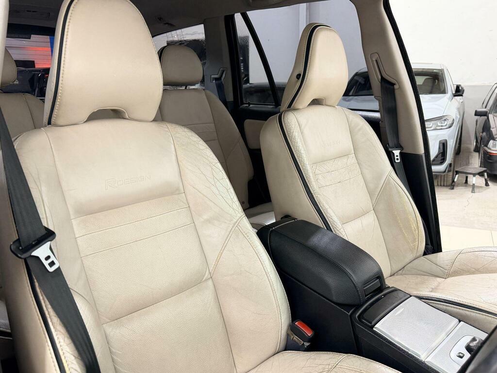 Volvo XC90 2.4L 2.4 D5 Se Geartronic Awd Black #56