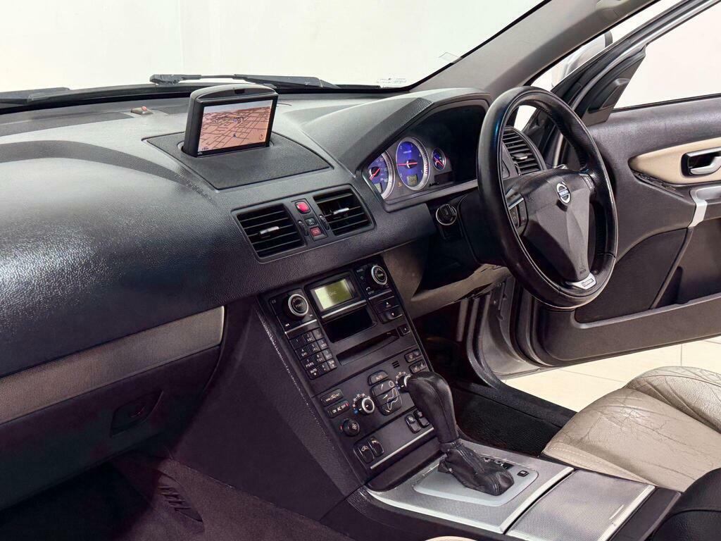 Volvo XC90 2.4L 2.4 D5 Se Geartronic Awd Black #37