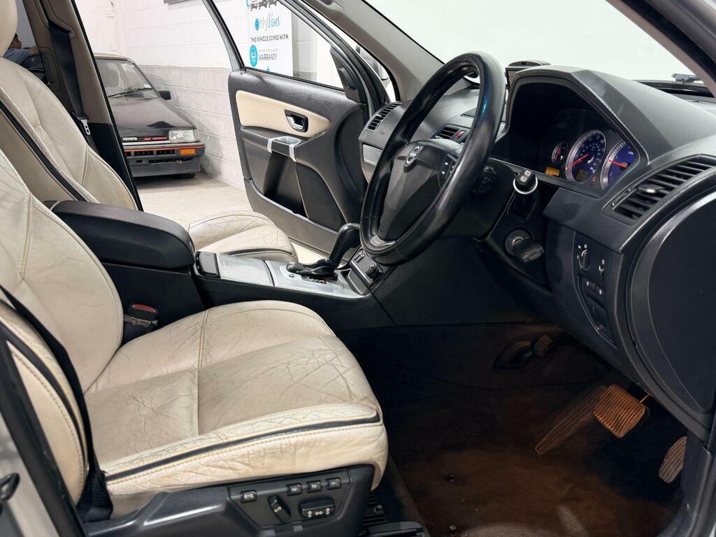 Volvo XC90 2.4L 2.4 D5 Se Geartronic Awd Black #35