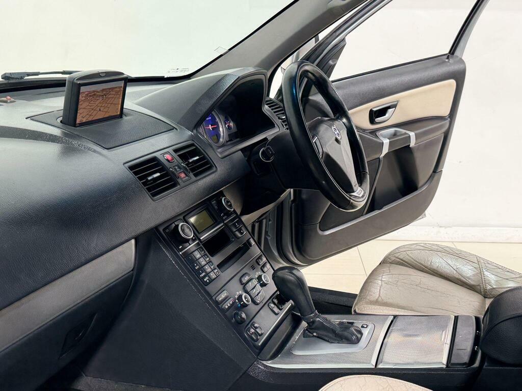 Volvo XC90 2.4L 2.4 D5 Se Geartronic Awd Black #40