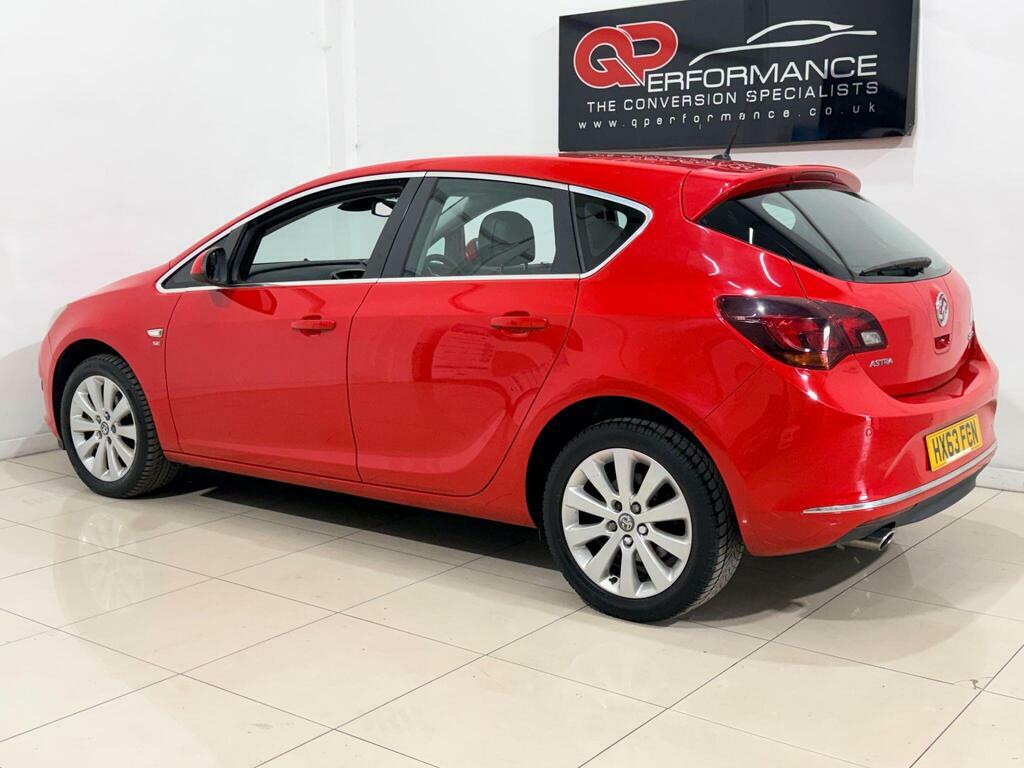 Vauxhall Astra 1.4 16V Energy Euro 5 Red #12
