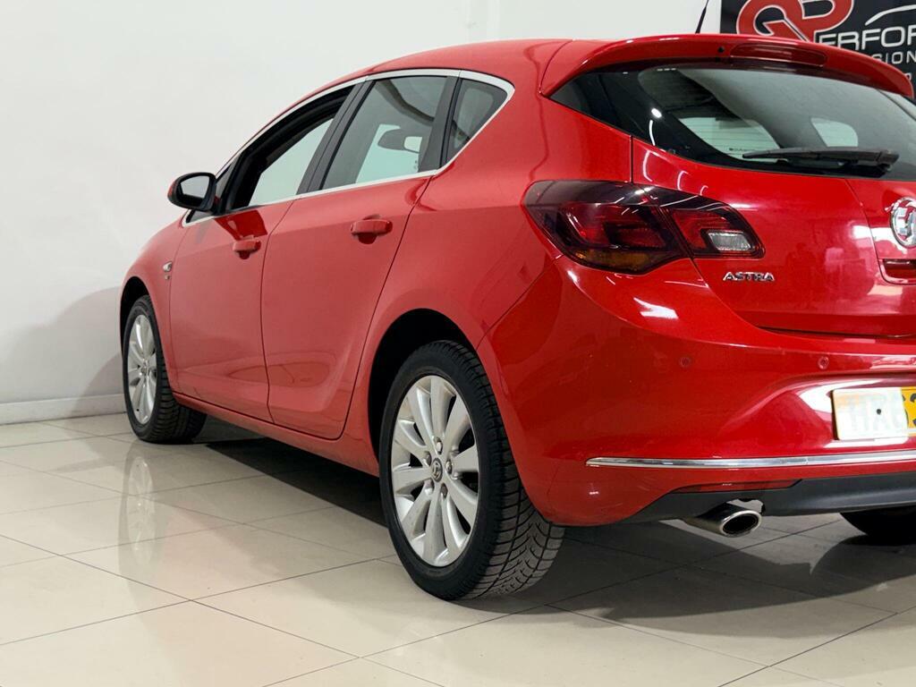 Vauxhall Astra 1.4 16V Energy Euro 5 Red #19