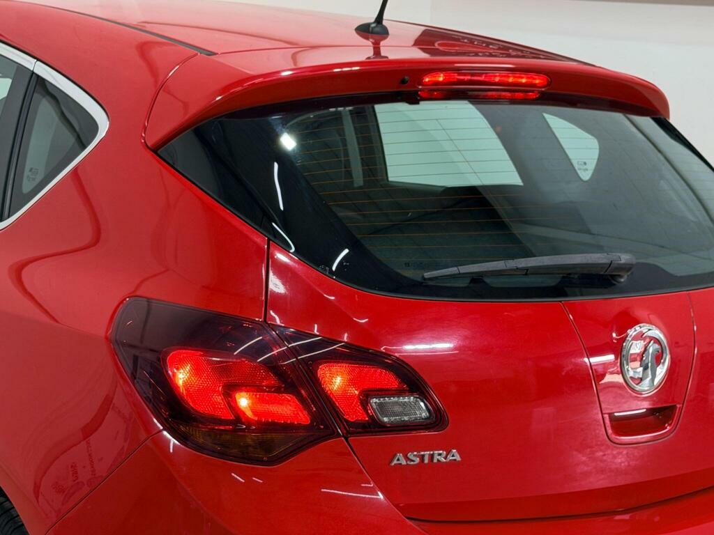 Vauxhall Astra 1.4 16V Energy Euro 5 Red #25