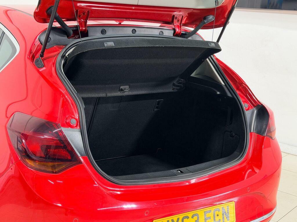 Vauxhall Astra 1.4 16V Energy Euro 5 Red #76