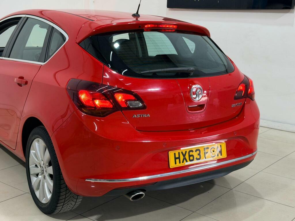 Vauxhall Astra 1.4 16V Energy Euro 5 Red #21