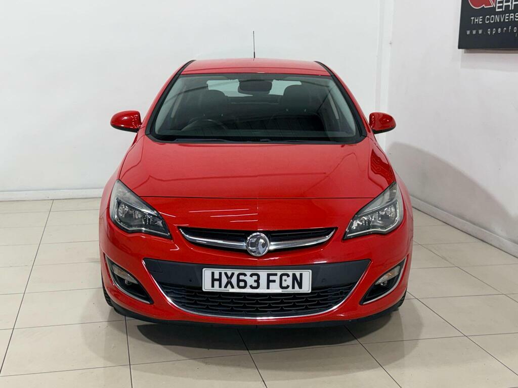 Vauxhall Astra 1.4 16V Energy Euro 5 Red #9