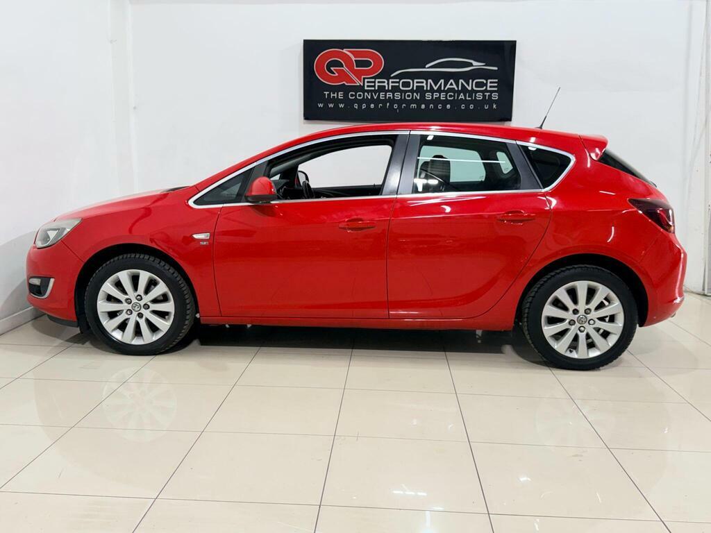 Vauxhall Astra 1.4 16V Energy Euro 5 Red #11