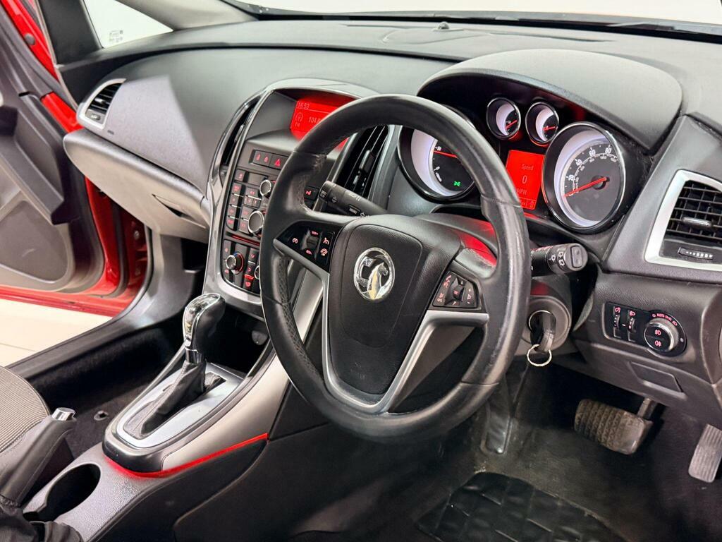 Vauxhall Astra 1.4 16V Energy Euro 5 Red #30