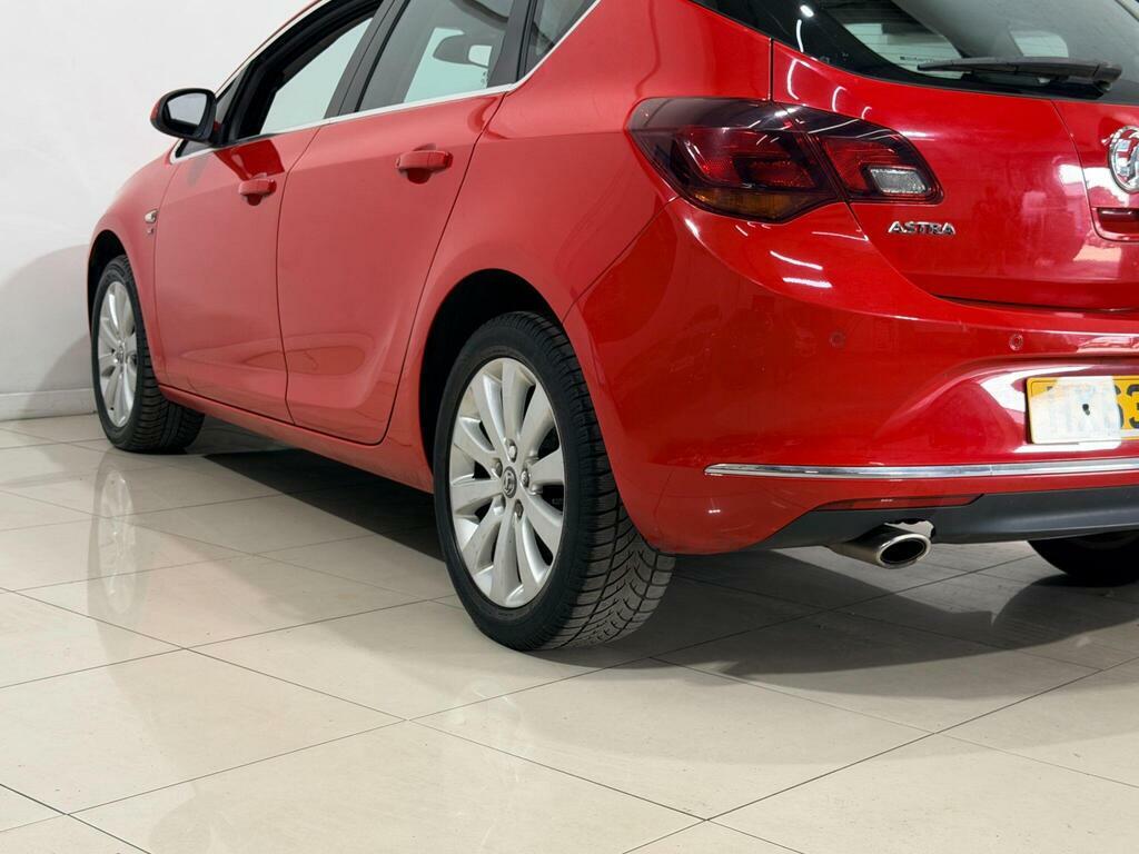 Vauxhall Astra 1.4 16V Energy Euro 5 Red #27