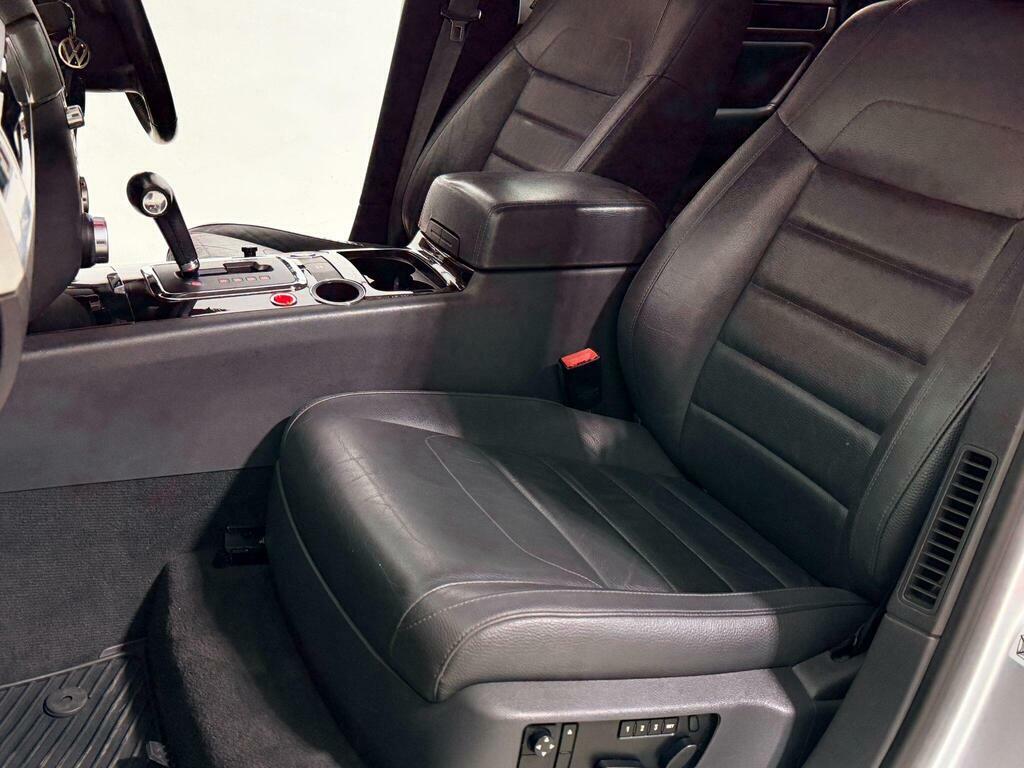 Volkswagen Touareg Tdi Dpf Silver #59