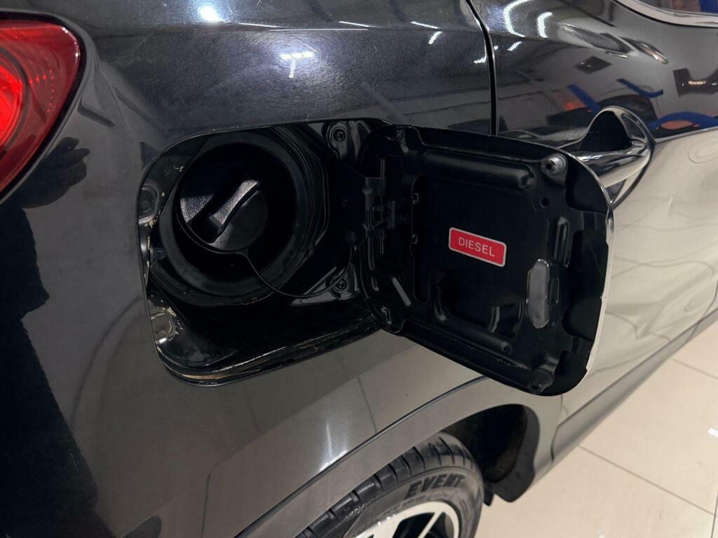 Nissan Qashqai N-tec Dci Grey #85