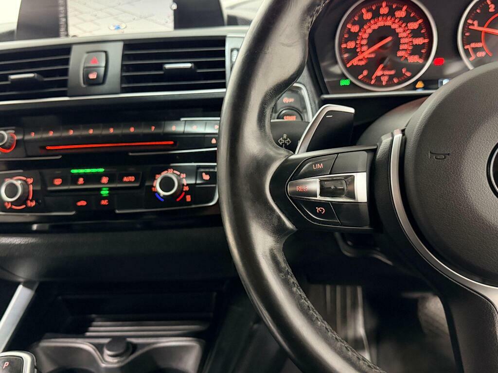 BMW 1 Series 118I M Sport White #37