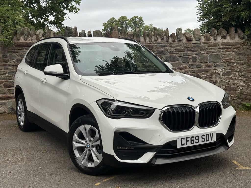 BMW X1 Se White #3