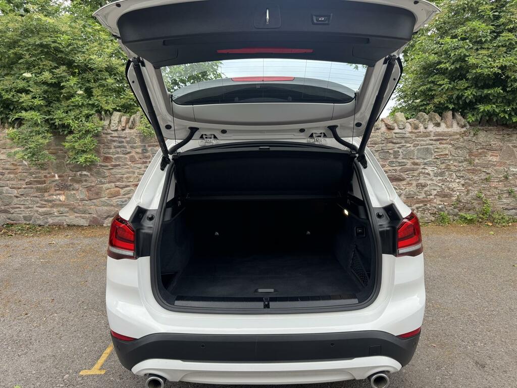 BMW X1 Sport Black #48