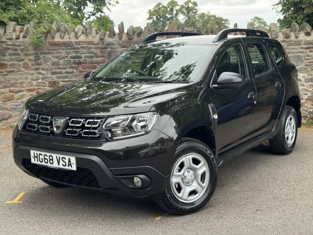 Dacia Duster Essential Black