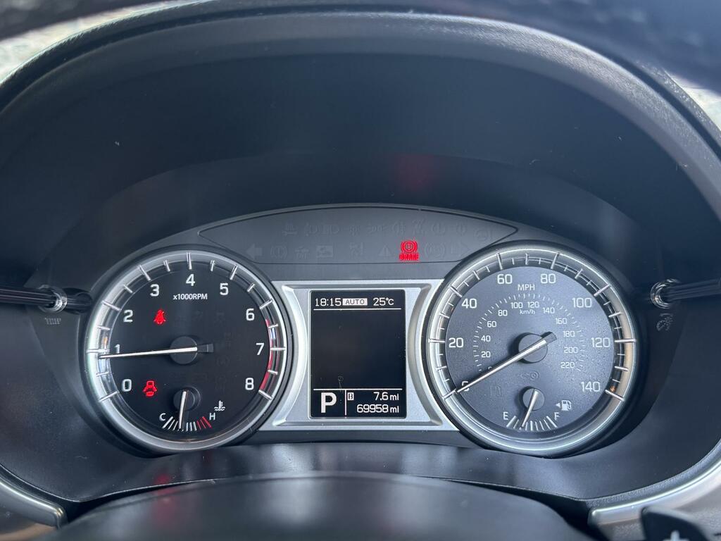 Suzuki Vitara Hatchback Sz5 2015 Beige #27