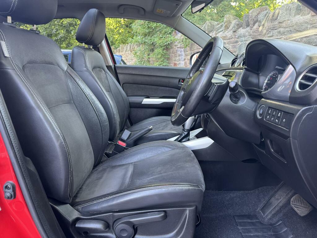 Suzuki Vitara Hatchback Sz5 2015 Beige #12