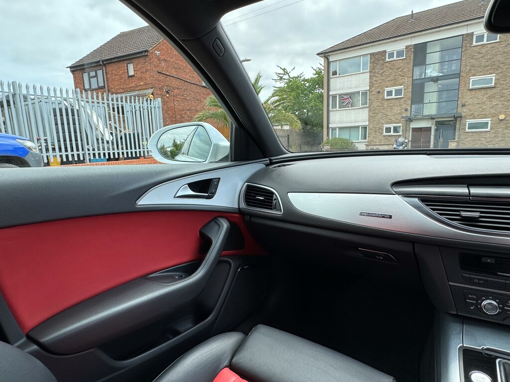 Audi A6 Avant 3L Black Edition Grey #26
