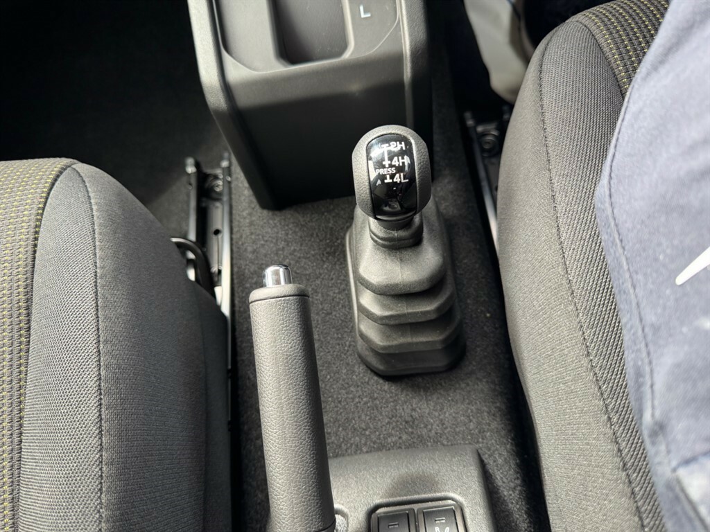 Suzuki Jimny Mpv Black #29