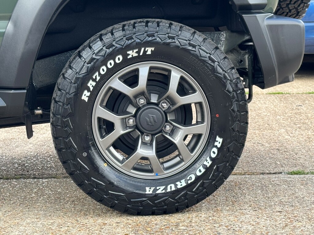 Suzuki Jimny Mpv Black #72