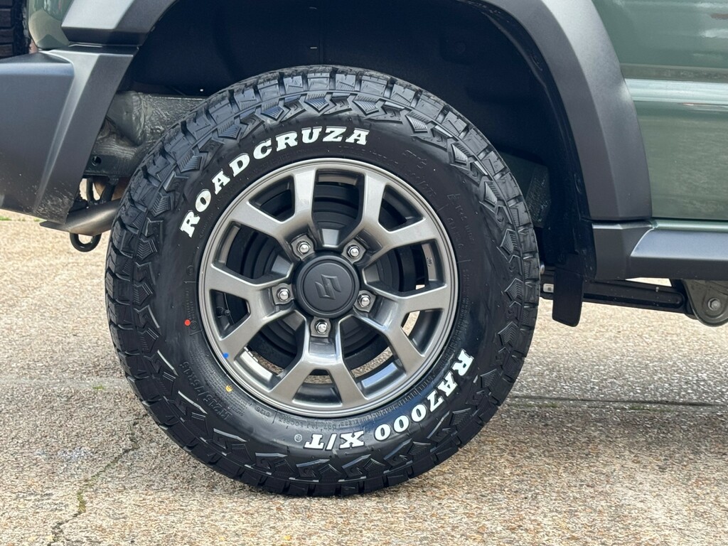 Suzuki Jimny Mpv Black #73