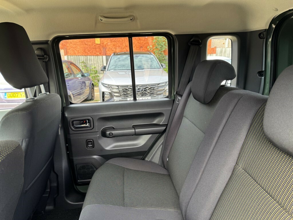 Suzuki Jimny Mpv Black #52