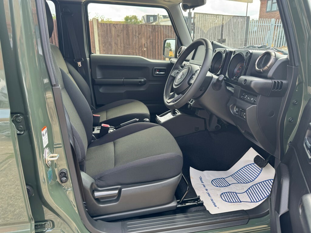 Suzuki Jimny Mpv Black #10