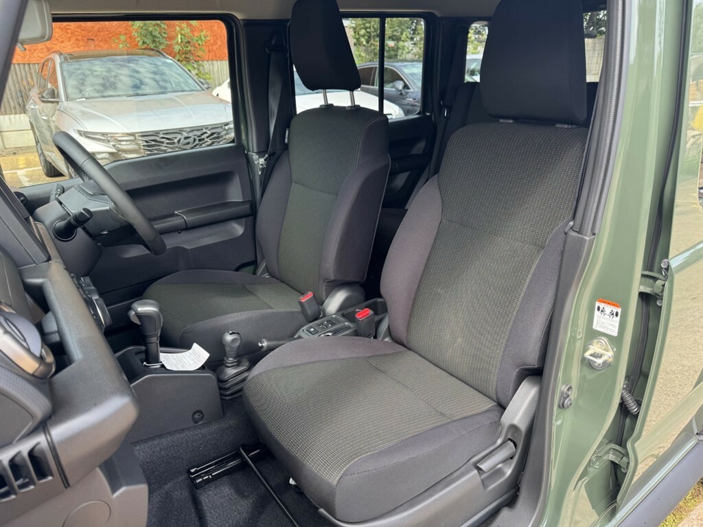 Suzuki Jimny Mpv Black #14