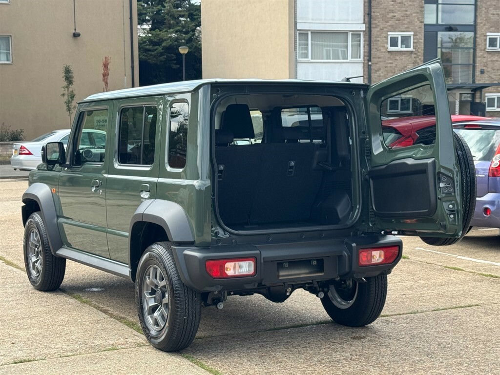 Suzuki Jimny Mpv Black #56