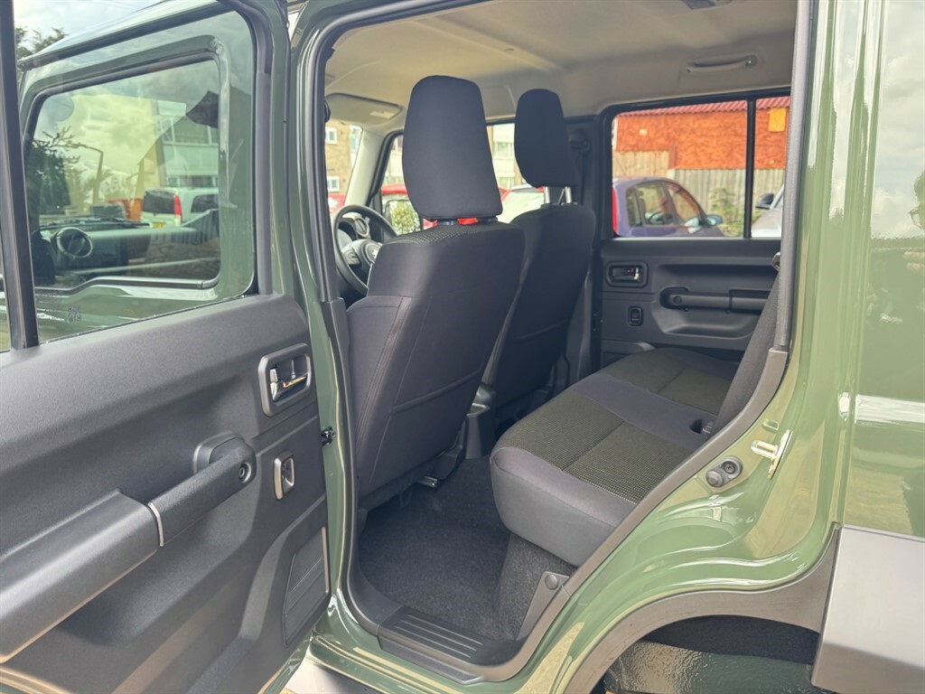 Suzuki Jimny Mpv Black #47