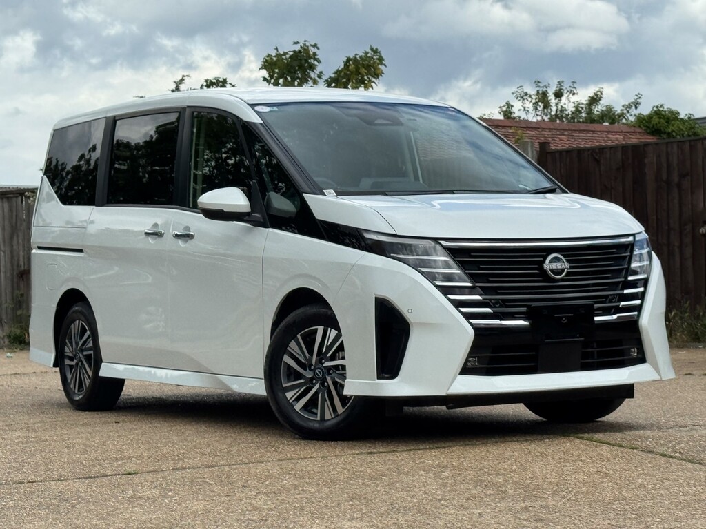 Nissan Serena Serena Highwaystar V 2.0L Euro 6, Ule White