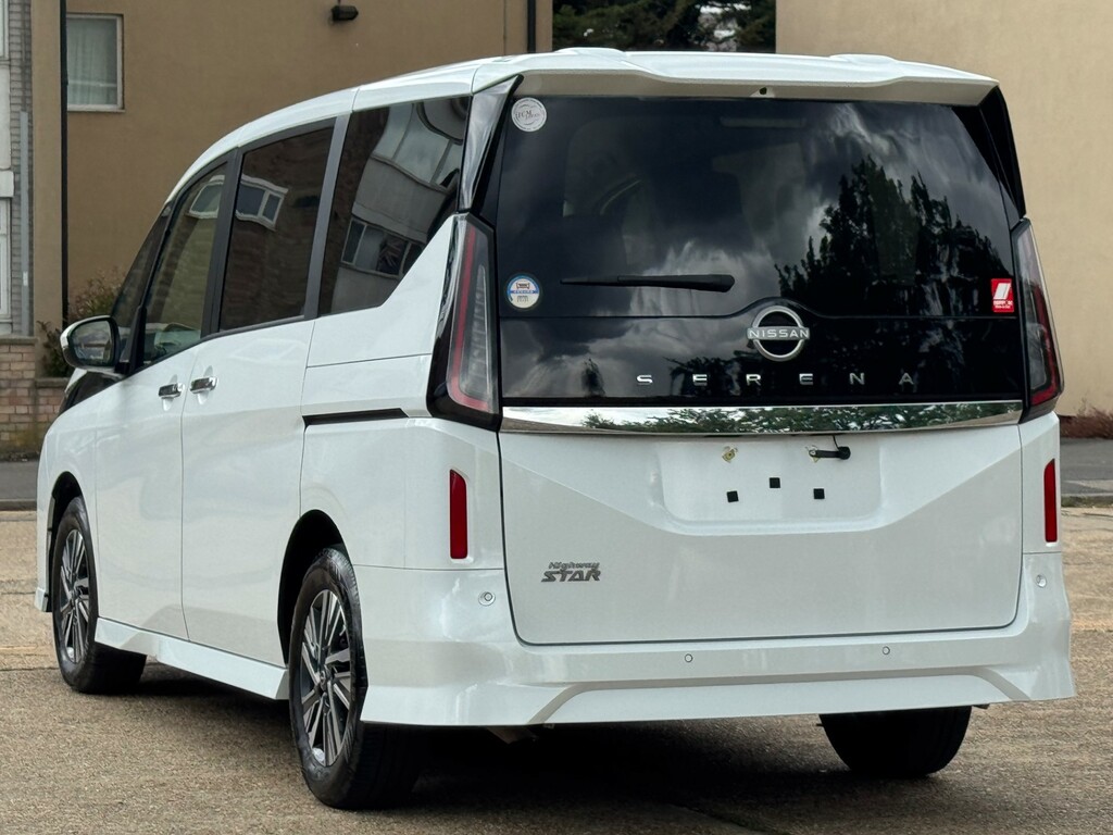 Nissan Serena Serena Highwaystar V 2.0L Euro 6, Ule White #4