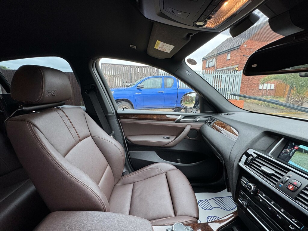BMW X4  Red #14