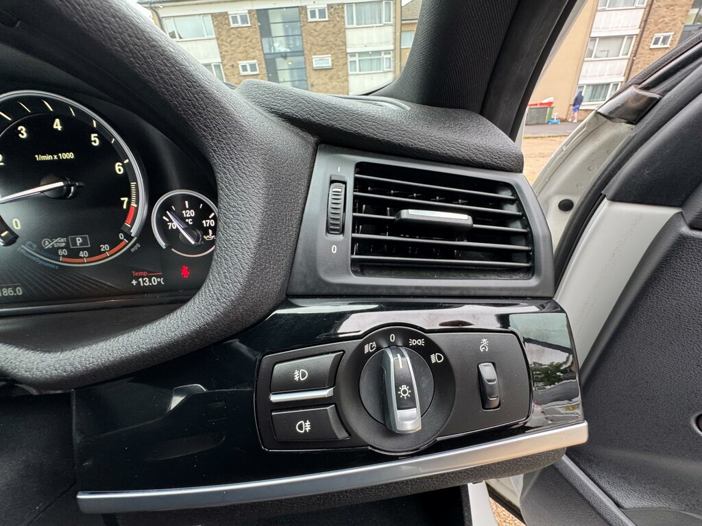 BMW X4  Red #44