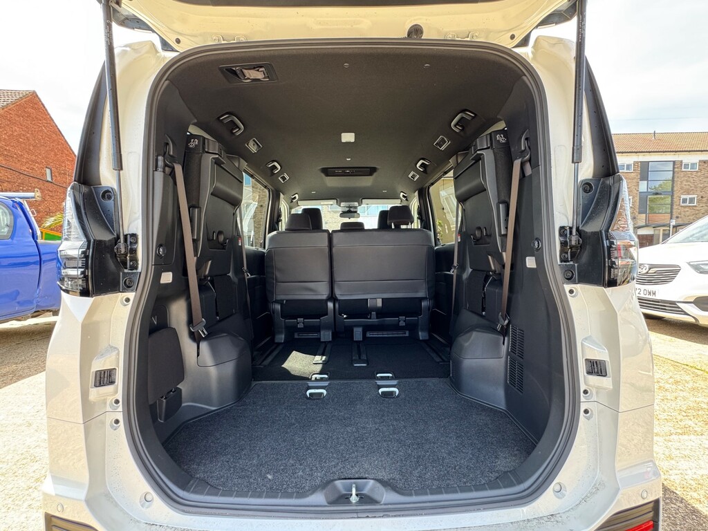 Toyota Voxy Mpv 2.0 Ulez Free P Doors Camera 7 Seat 2014 Green #72