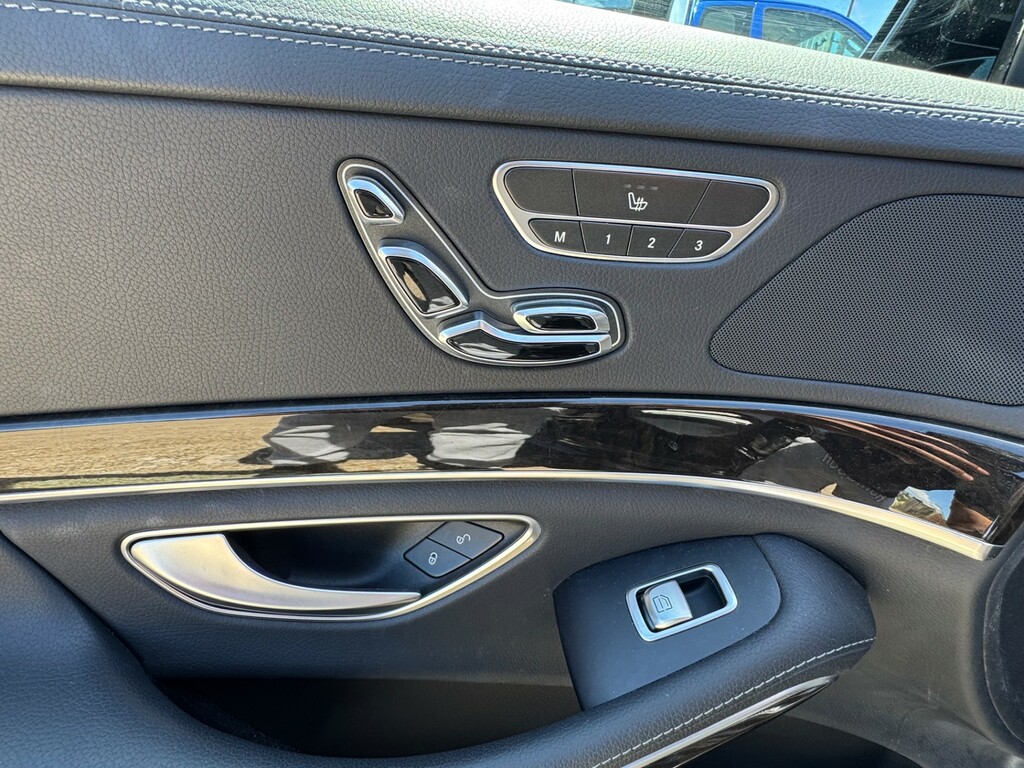 Mercedes-Benz S Class Black #22