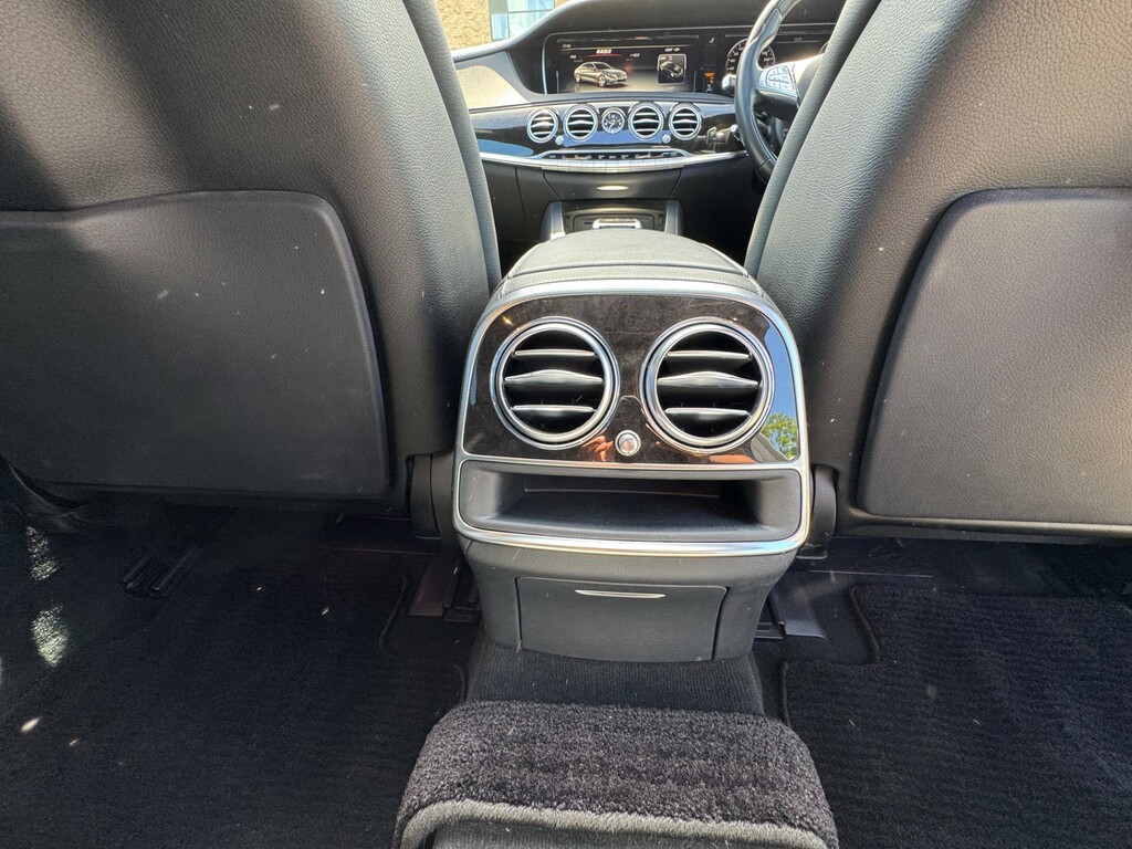 Mercedes-Benz S Class Black #67