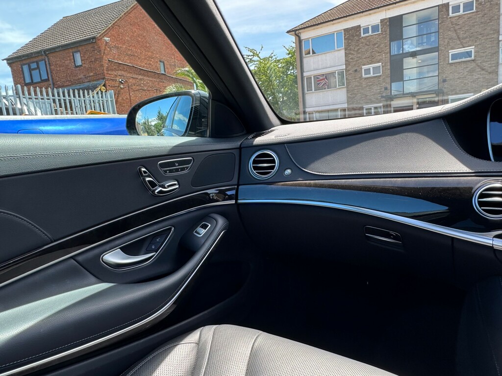 Mercedes-Benz S Class Black #26