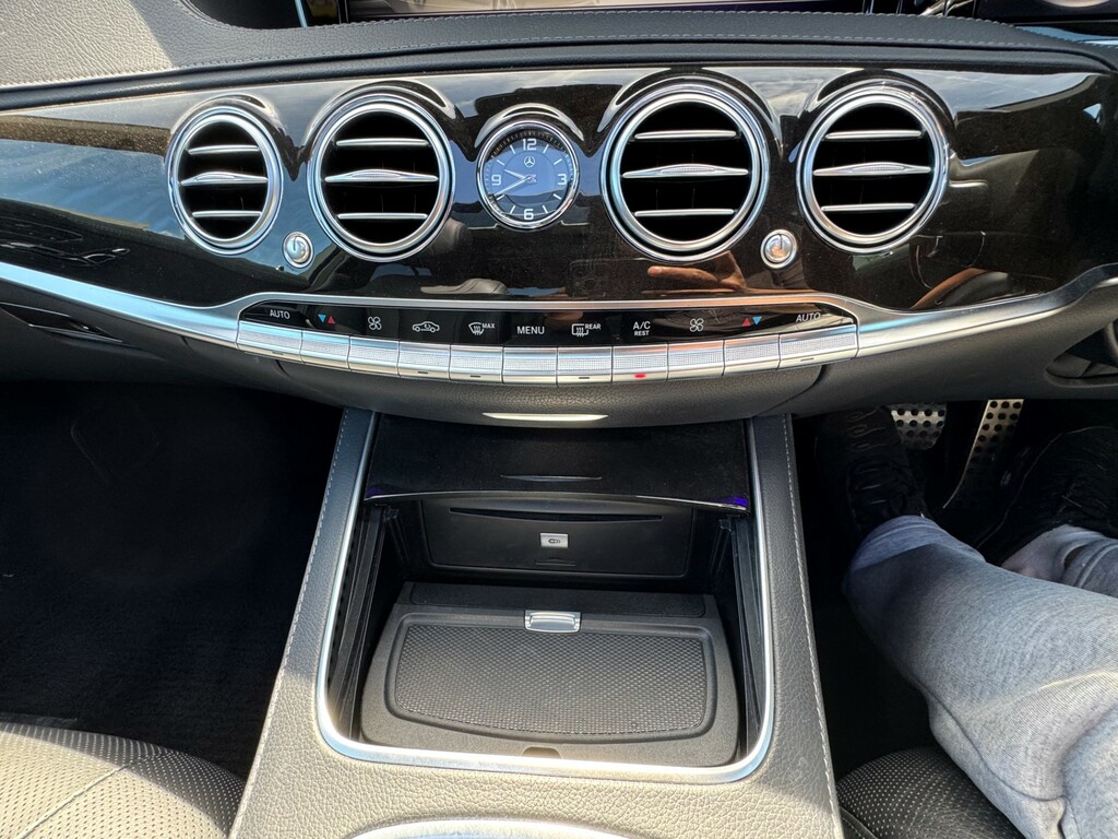 Mercedes-Benz S Class Black #33