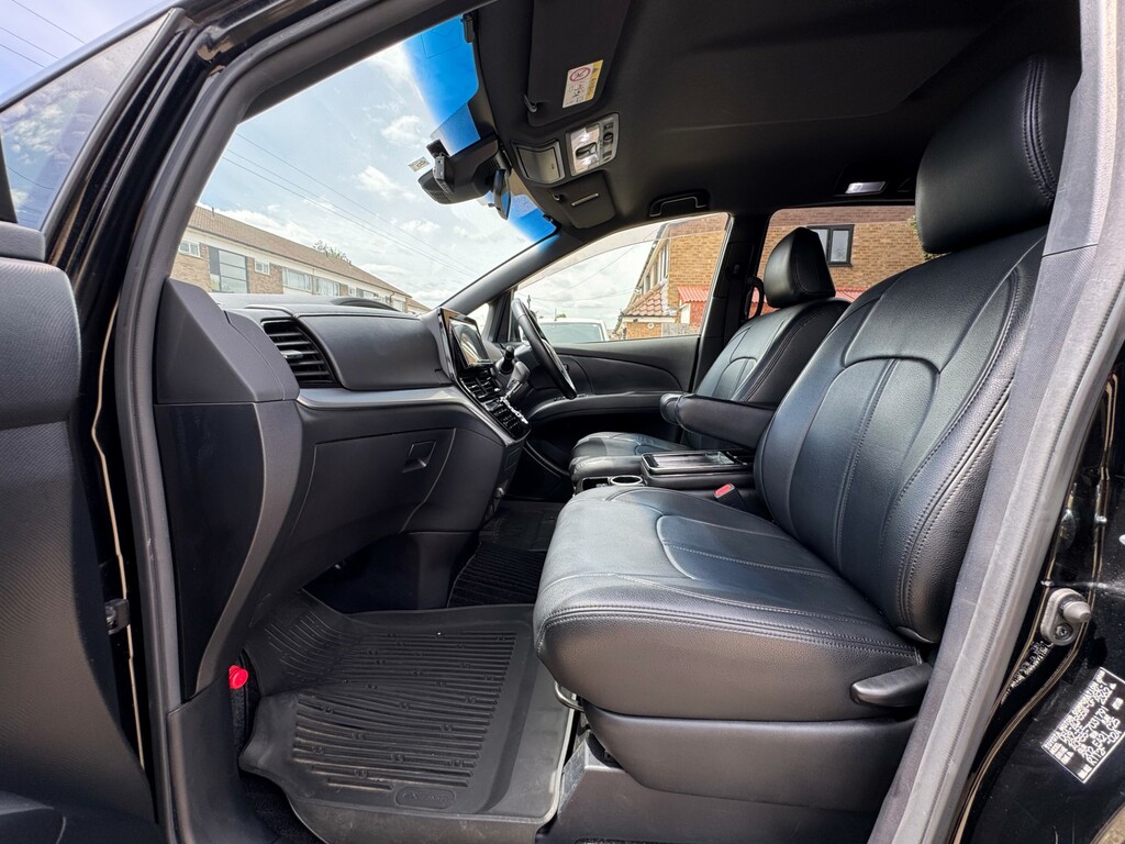 Toyota Estima 2.4 G Imported Silver #18