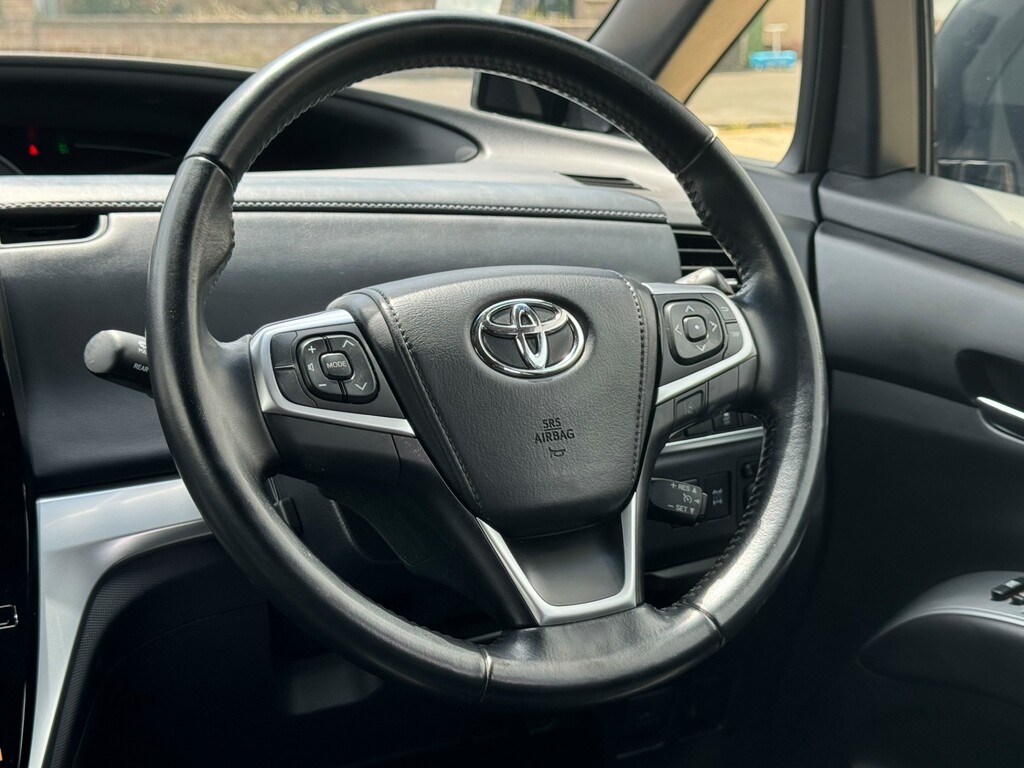 Toyota Estima 2.4 G Imported Silver #40