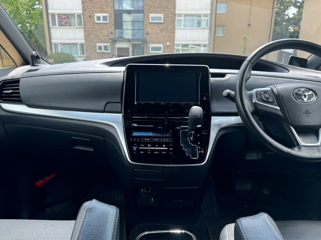 Toyota Estima 2.4 G Imported Silver #31